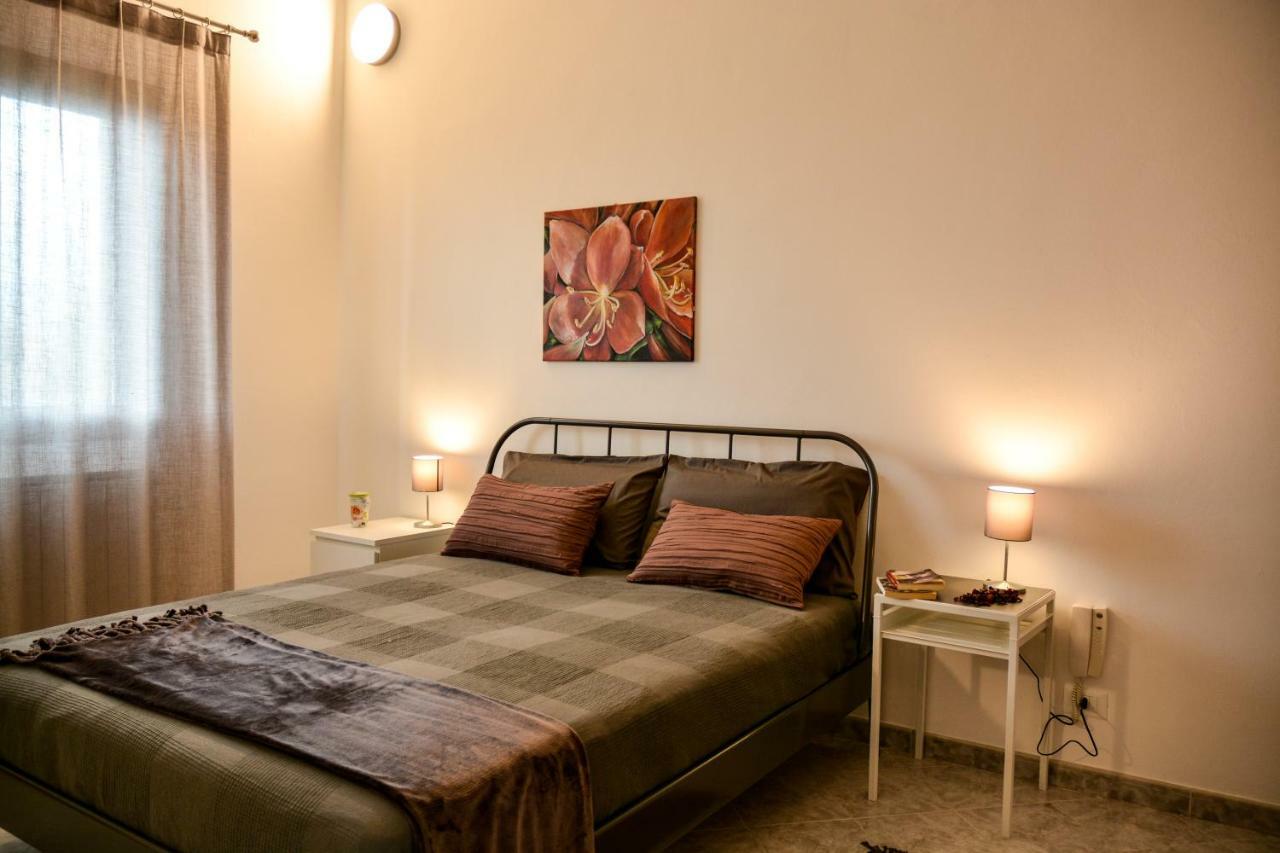 Casa Pomelia Apartment กัสเตลลัมมาเร เดล โกลโฟ ภายนอก รูปภาพ